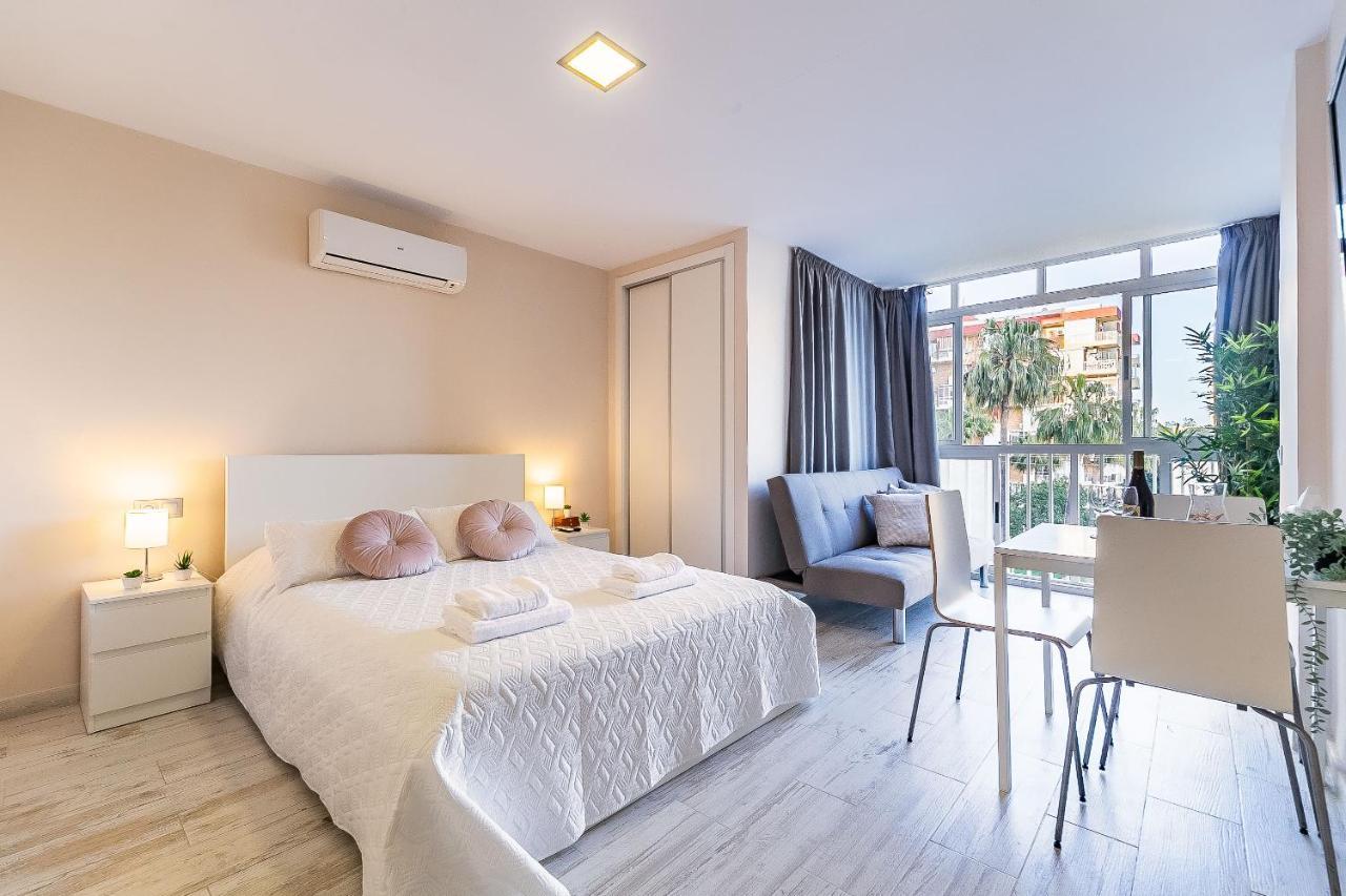 Lejlighed Sun Coast -- Superb With 4 Pools, Gardens & Breakfast Benalmádena