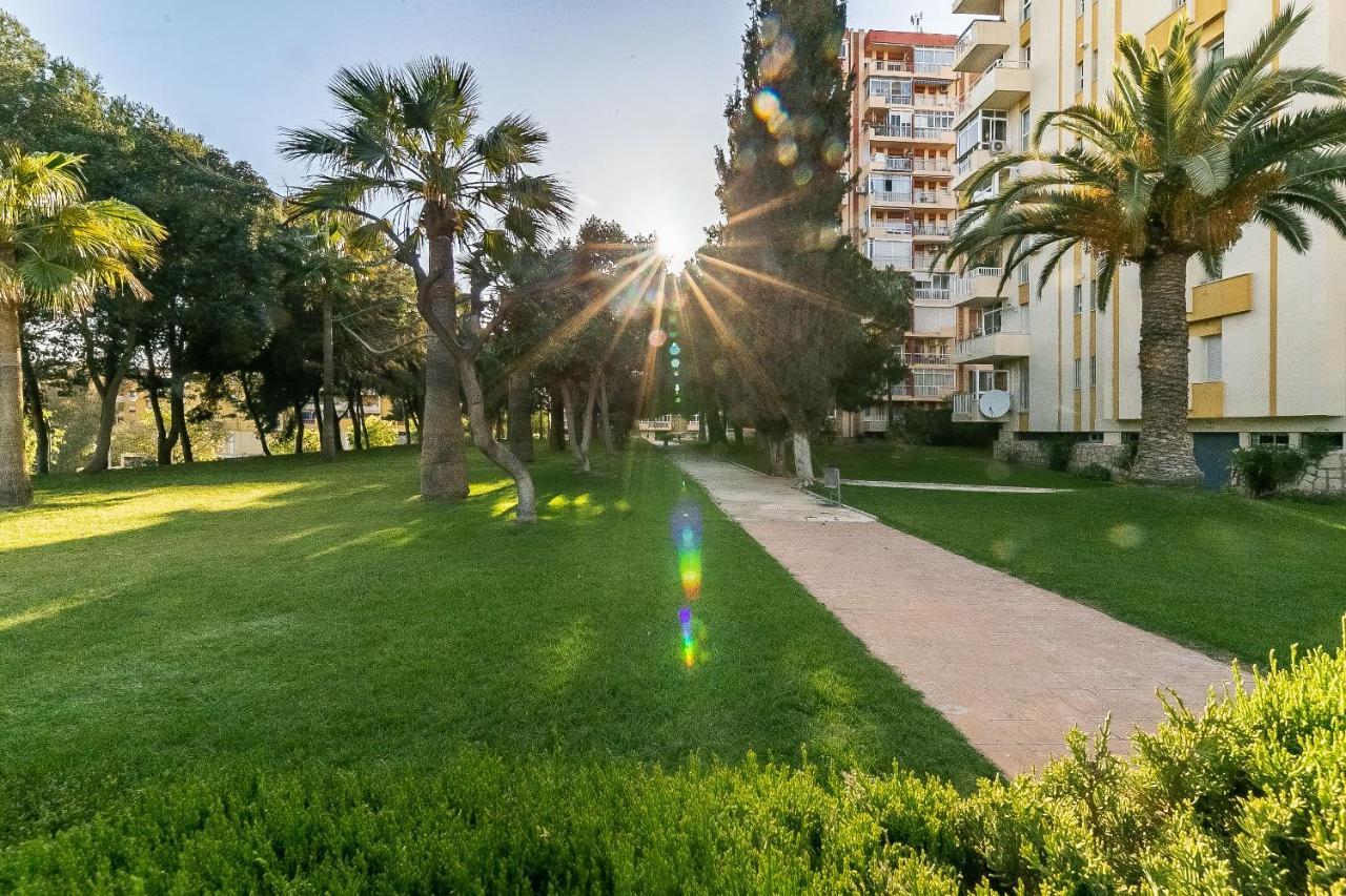 Lejlighed Sun Coast -- Superb With 4 Pools, Gardens & Breakfast *