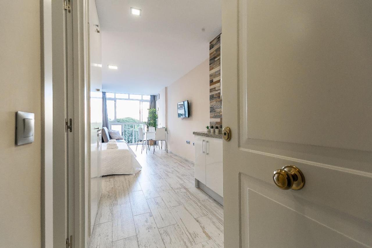 Sun Coast -- Superb With 4 Pools, Gardens & Breakfast Lejlighed Benalmádena