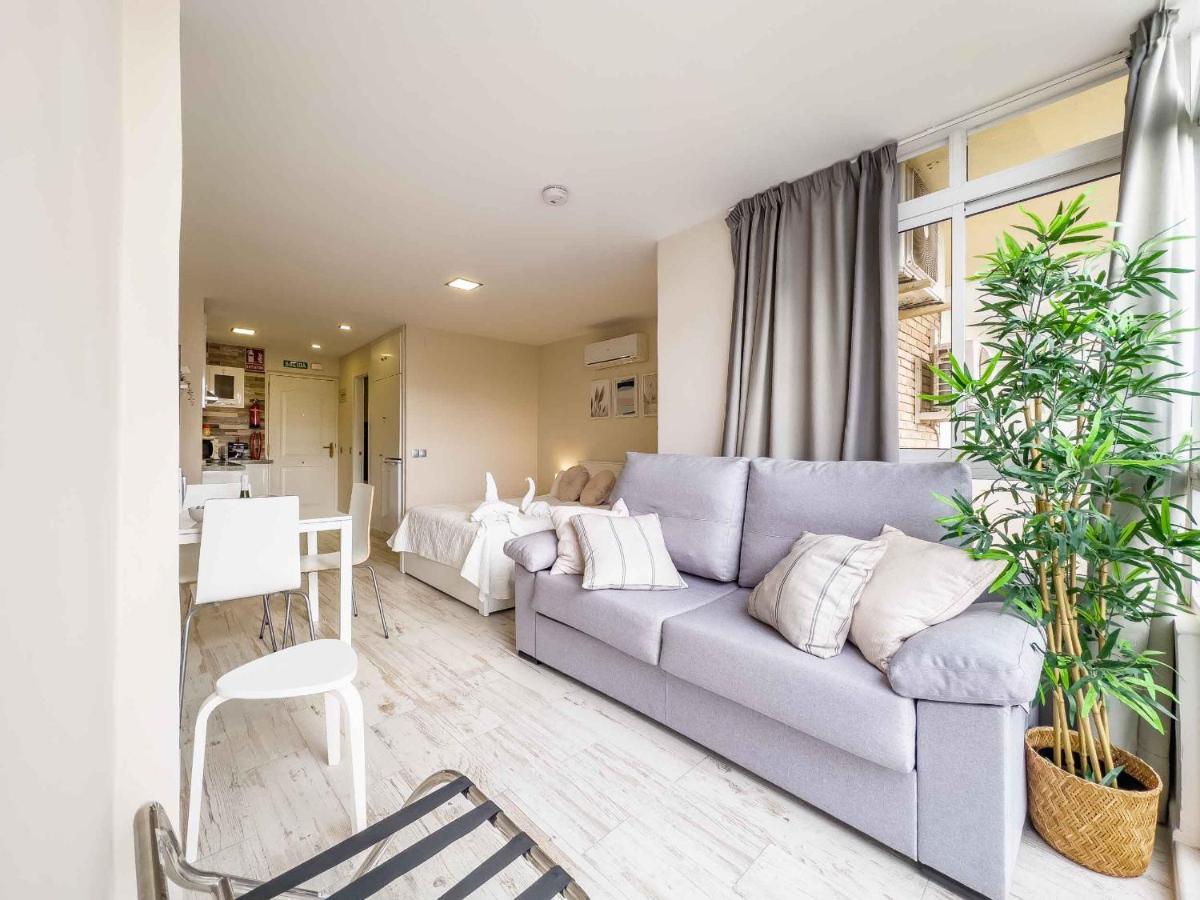 Sun Coast -- Superb With 4 Pools, Gardens & Breakfast * Benalmádena